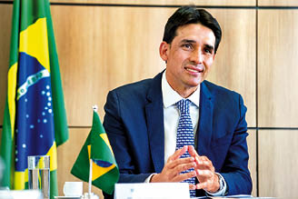 O ministro de Portos e Aeroportos, Silvio Costa Filho