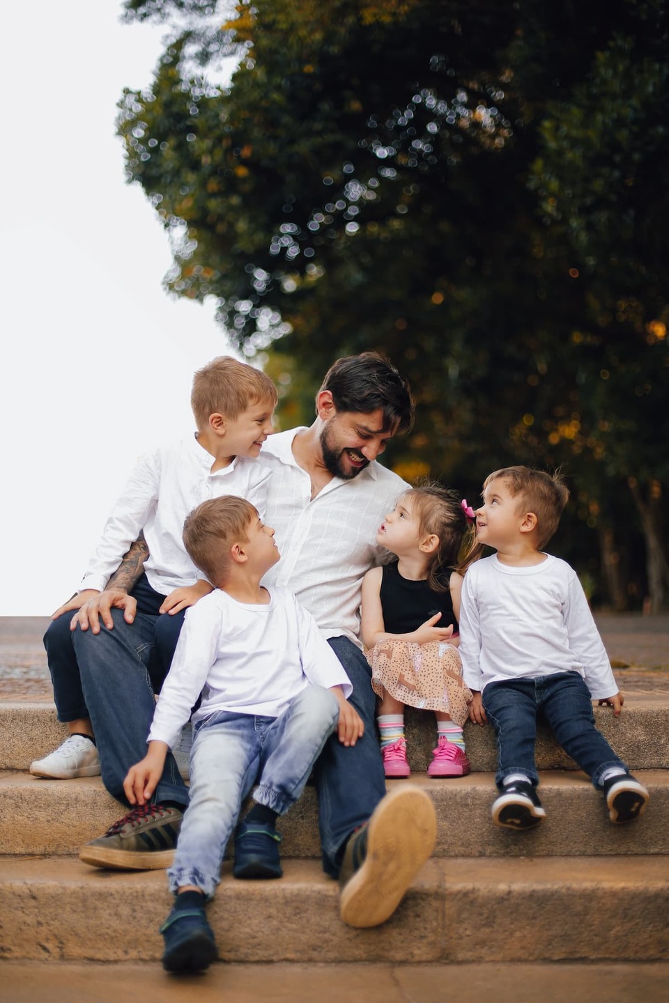 Thiago Camargo e os filhos 