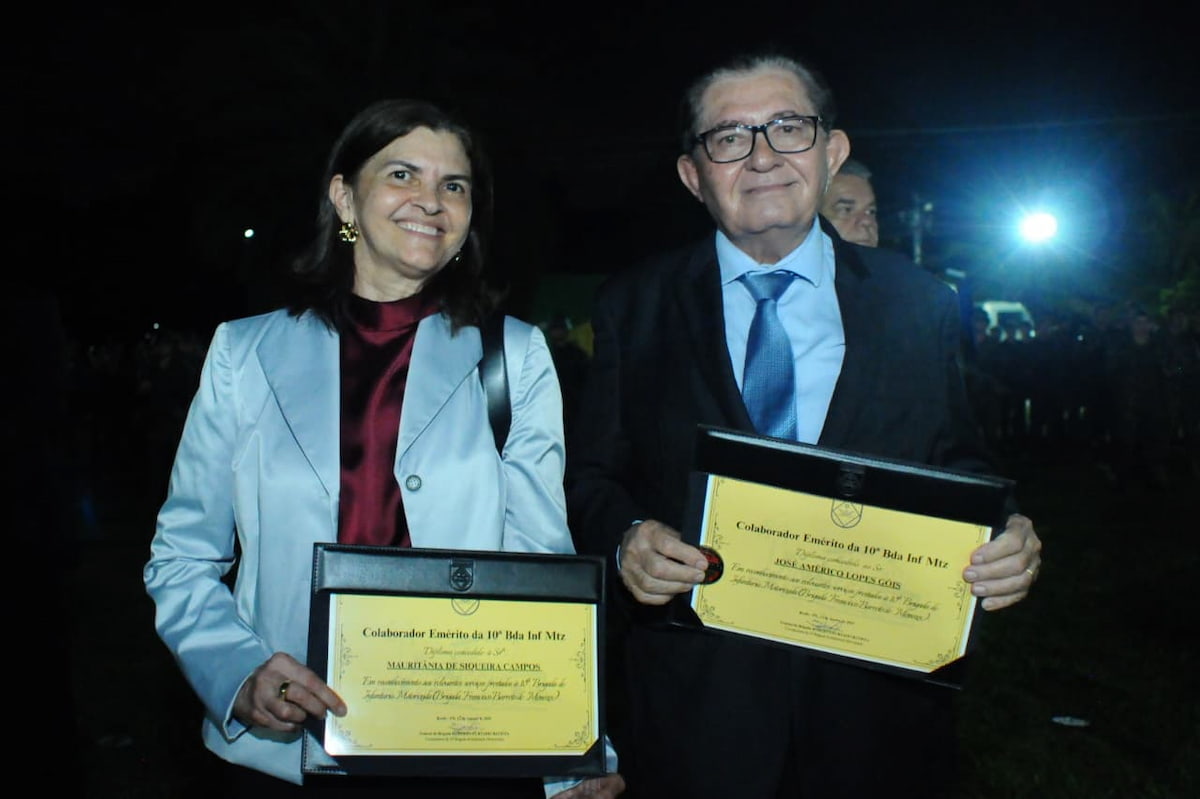 Entre os homenageados estavam o diretor operacional da Folha de Pernambuco, José Américo Góis, e a gerente de mercado da Folha, Tânia Campos