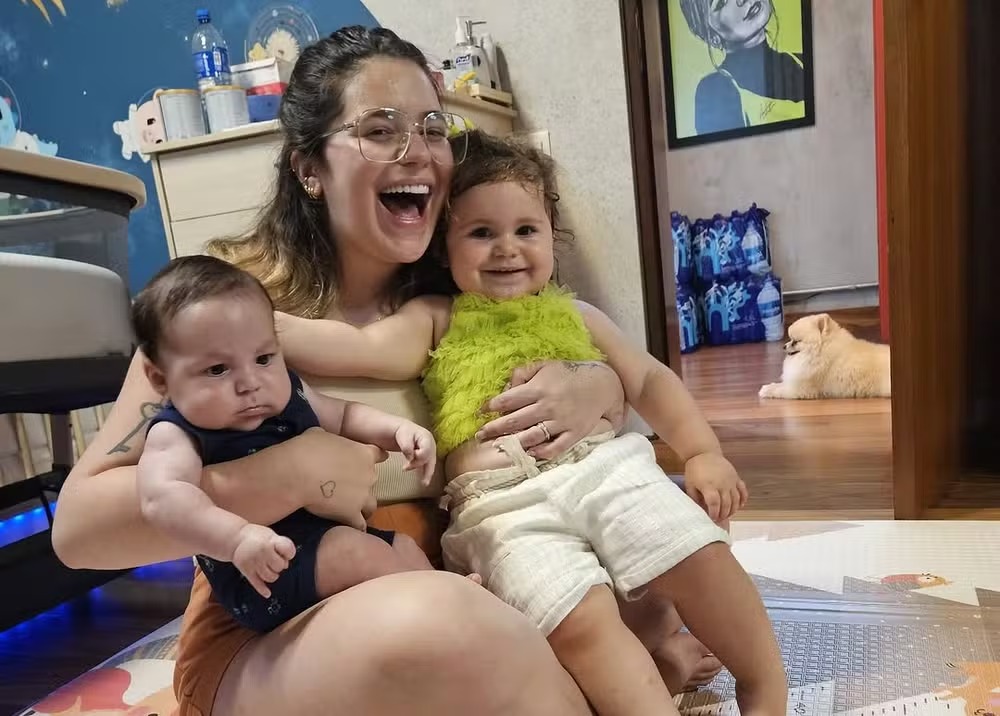 Viih Tube com os filhos, Ravi e Lua 