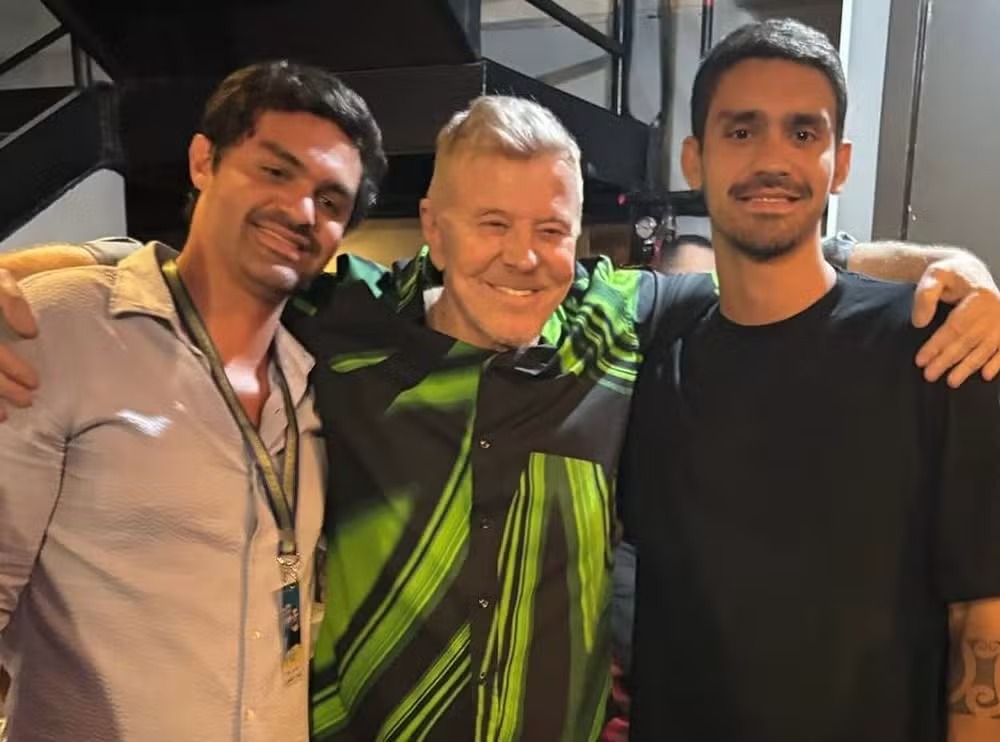 Theo e Cassiano são filhos de Miguel Falabella 