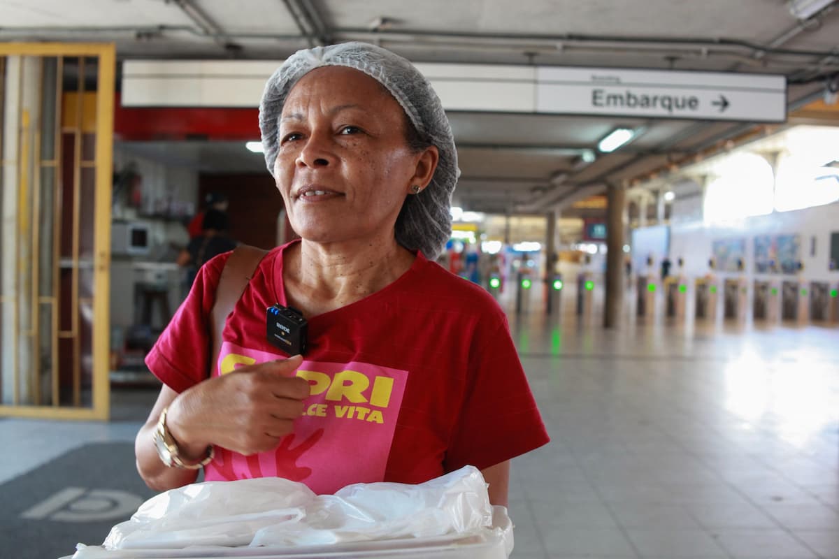 Vanuza da Silva também foi afetada com a paralisação do ramal