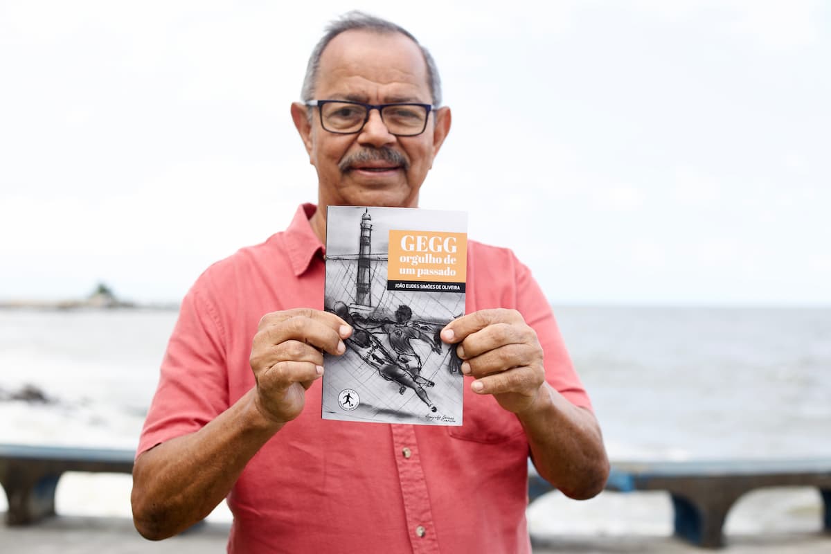 João Eudes é o autor do primeiro livro da coleção Ronaldo Barradas