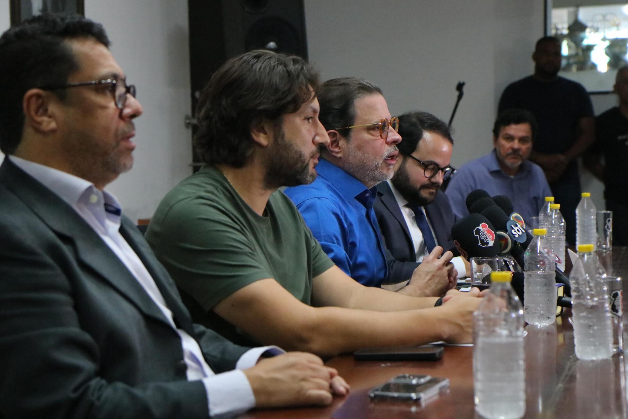 Coletiva de imprensa de esclarecimento das principas propostas da SAF do Santa Cruz 