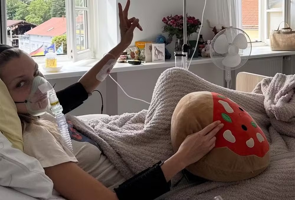 Bella Hadid foi hospitalizada 