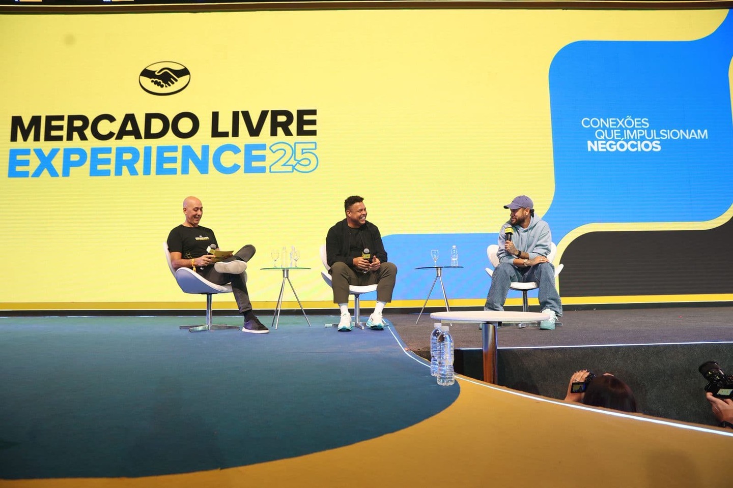 Nomes fortes do futebol, Ronaldo e Neymar falaram sobre protagonismo no campo e nos negócios