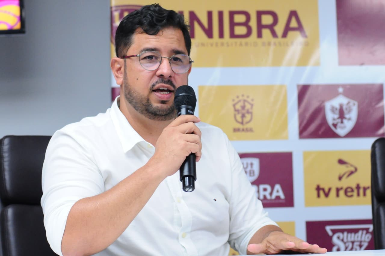 Diretor de futebol do Retrô, Gustavo Jordão