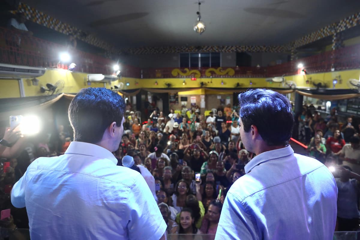 Baile de Formatura do Projeto Viva Mais Cidadania Digital aconteceu no Clube das Pás