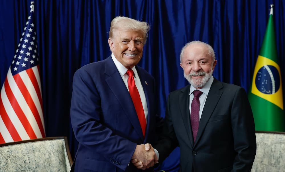 Presidentes americano e brasileiro se encontraram na Malásia 