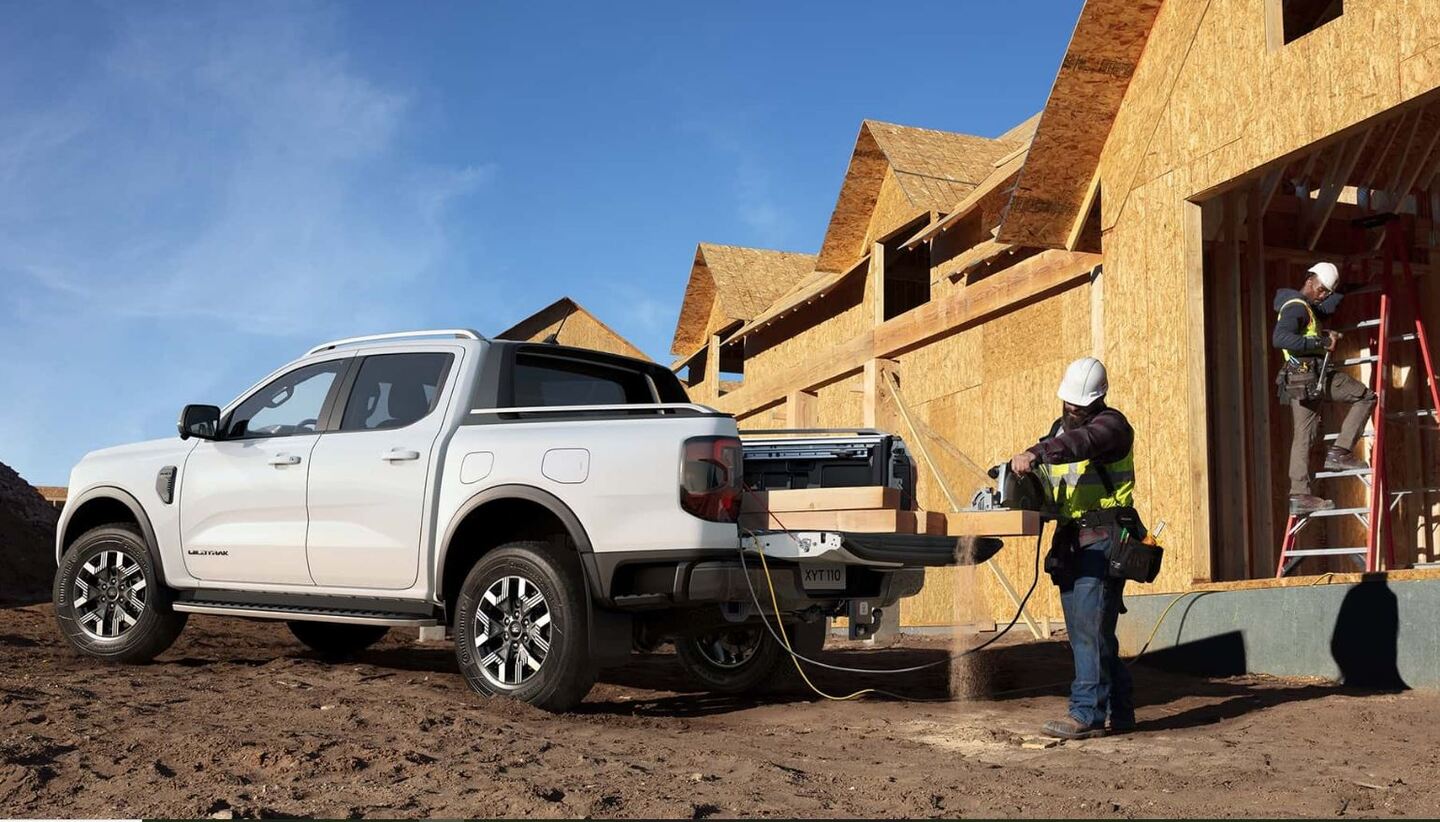 Capacidade de carga preservada: Ford Ranger Híbrida Flex mantém até 1 tonelada de transporte e 3,5 toneladas de reboque.