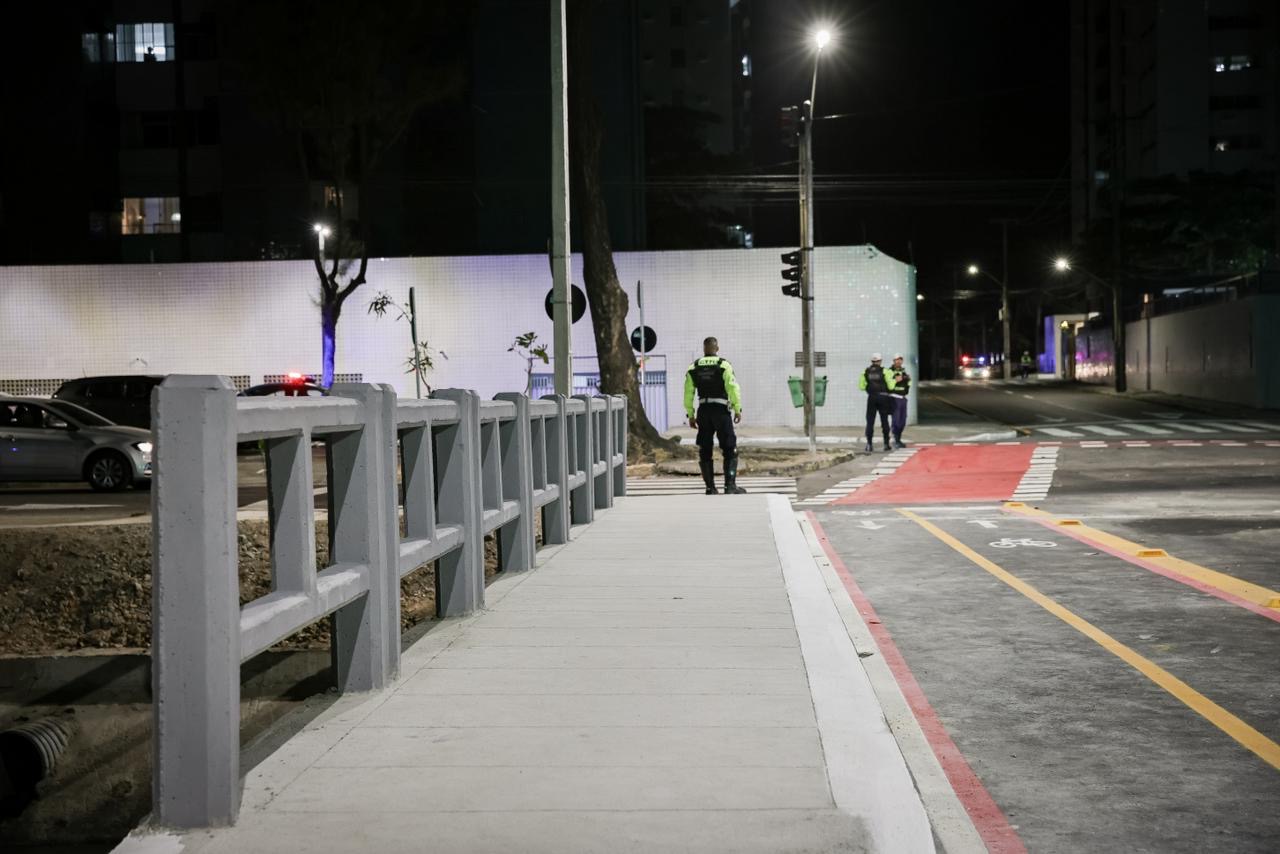 O tráfego no sentido oposto será realizado pela Rua Baltazar Passos. A entrega está prevista para o primeiro semestre de 2026.