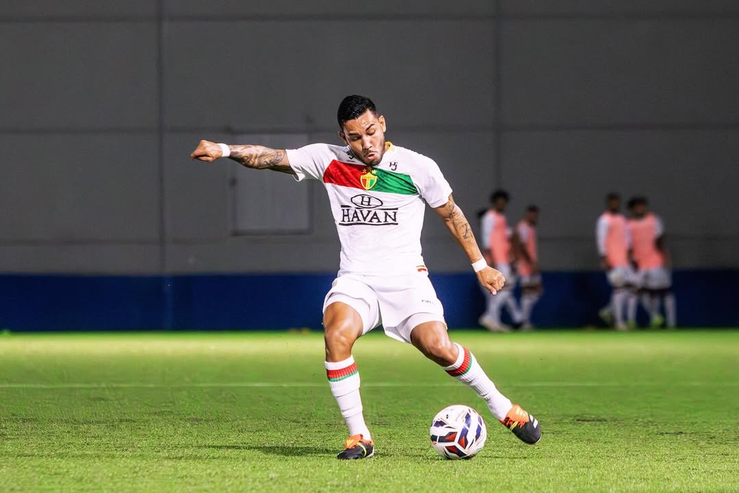 Alex Ruan, ex-Brusque de 32 anos, é o novo reforço é o novo reforço anunciado oficialmente pelo Santa Cruz