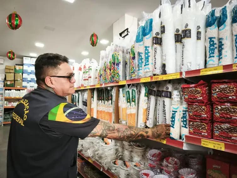 Inmetro identifica mais de 90 mil produtos da época do Natal irregulares, dos quais 82,4 mil eram brinquedos. Foto: Operação Natal Seguro/Inmetro
