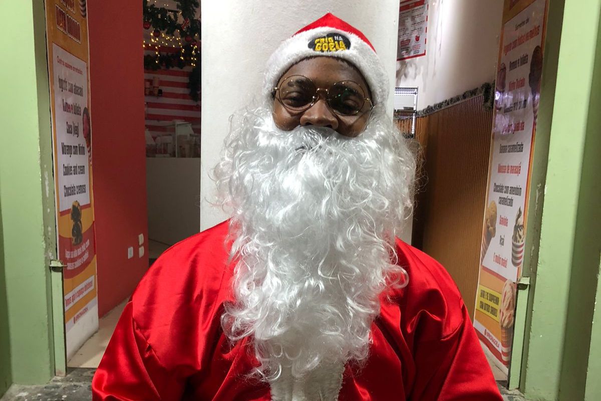 Thalis Carvalho, Papai Noel da sorveteria