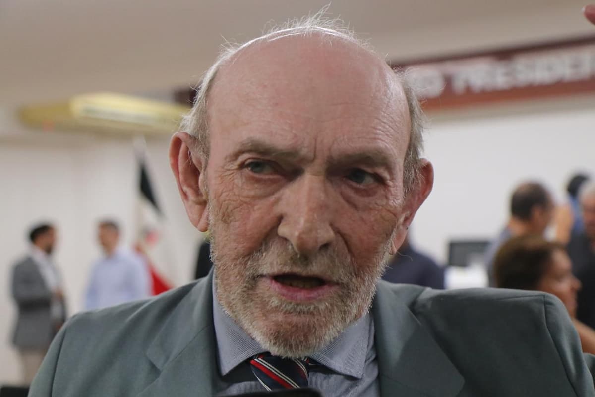 Presidente da reunião extraordinária, Bartolomeu Bueno 